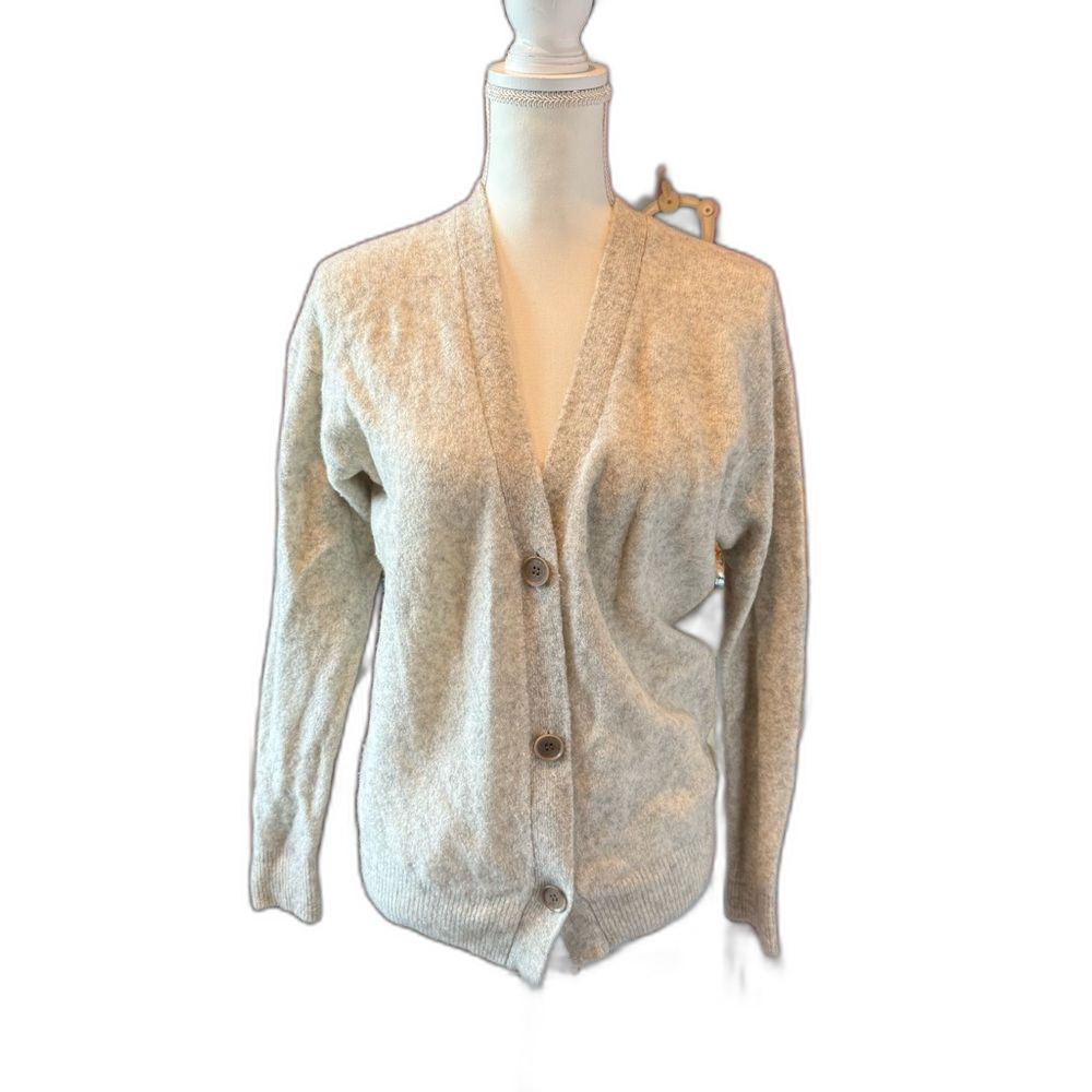 Community Wool Yak Cardigan Sweater Button Front XS Oversize Fit Cream Grey
